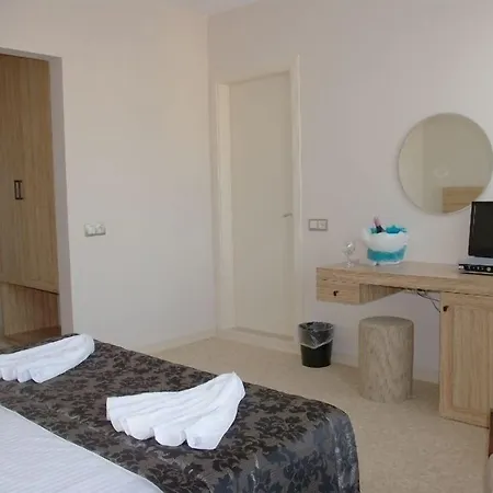 Nevada & Üdülőközpont 3*