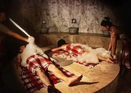 منتجع وسبا نيفادا 3*