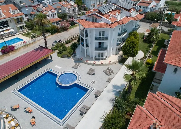 Nevada & Semesteranläggning (resort) Fethiye