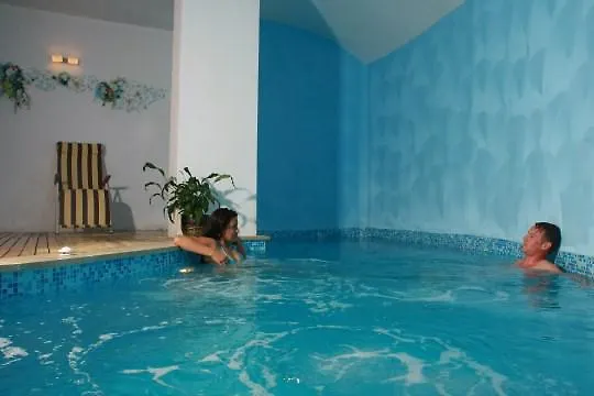 Semesteranläggning (resort) Nevada & 3*